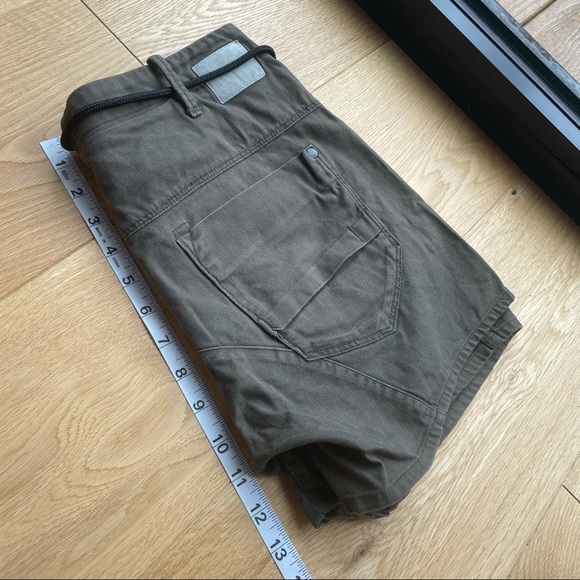 G-STAR ARMY  GREEN SHORTS - 25 - Picture 7 of 16